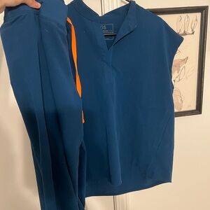 Figs Navy scrub set - small top & small tall bottoms